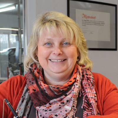 Manuela Kästl Manuela Kästl